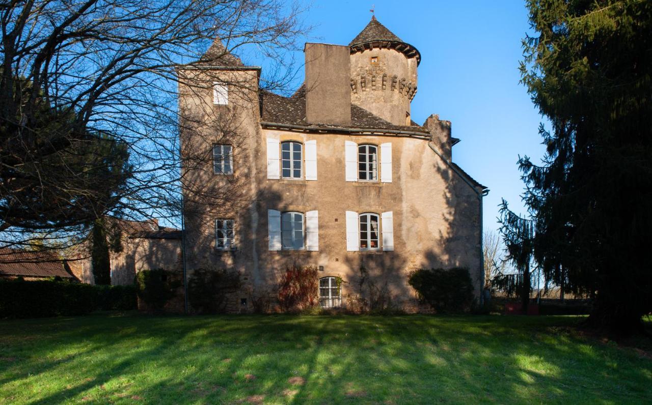 Chateau Garinie 15Th Century Medieval Castle In The South Of France Lugan  Exterior photo